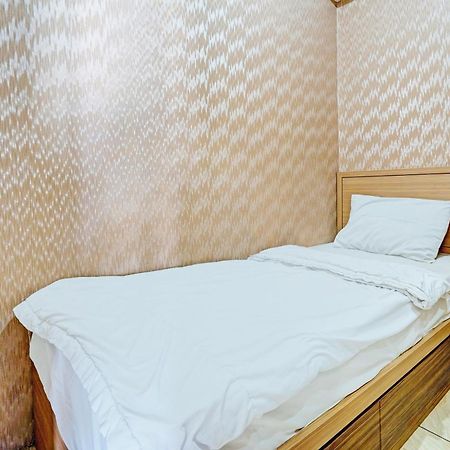 Oyo Life 93170 Apartement Gateway Cicadas By Mr Pro Bandung Exterior photo